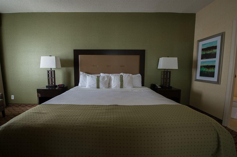Holiday Inn Sydney - Waterfront By Ihg Buitenkant foto