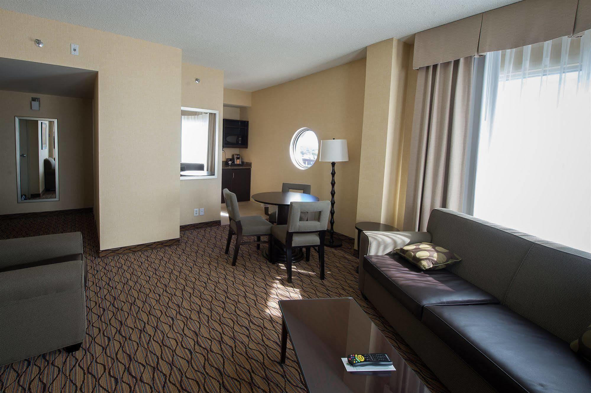Holiday Inn Sydney - Waterfront By Ihg Buitenkant foto